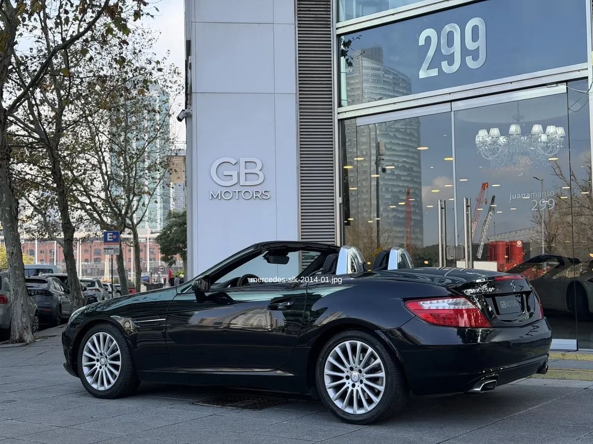 Mercedes-Benz Clase SLK 1.8 SLK250 CGI B.Efficiency AT 2014, negro 2014, en el salón de GB Motors